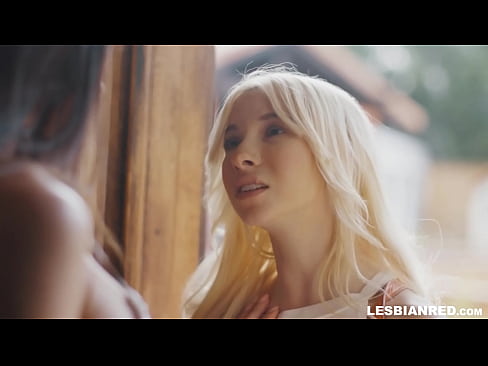 ❤️ A menina volta para casa alguns meses depois e acaba comendo a xoxota de sua madrasta ❤️❌ Porno russo em nós pt-br.hellporno-com.ru ❌️